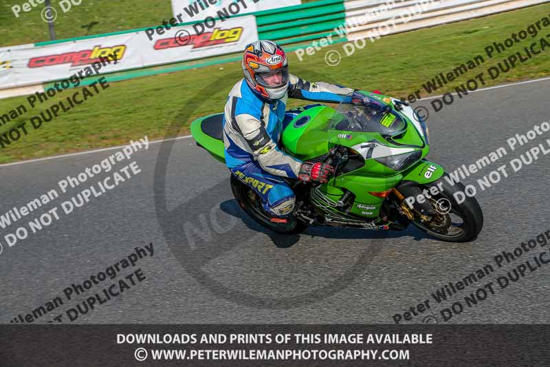 PJM Wedding Photography;enduro digital images;event digital images;eventdigitalimages;mallory park;mallory park photographs;mallory park trackday;mallory park trackday photographs;no limits trackdays;peter wileman photography;racing digital images;trackday digital images;trackday photos